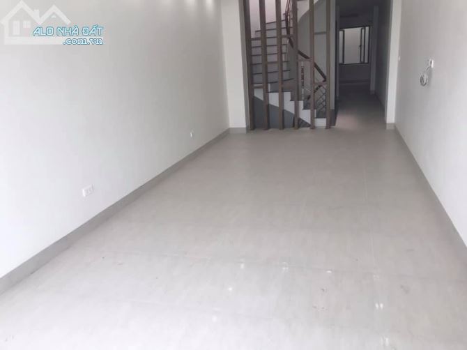 Bán Nhà Mặt Ngõ Hoàng Đạo Thành, Q Thanh Xuân, Gara ô Tô, Gần Vành Đai 3, 38m2x6T MT 4.6m