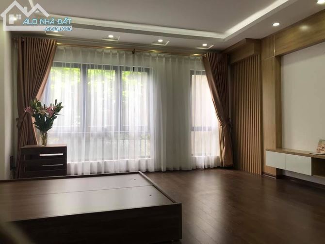 Bán Nhà Mặt Ngõ Khương Trung, Q Thanh xuân, Gara Ô tô, Lô Góc 52x5T MT 5m - 1
