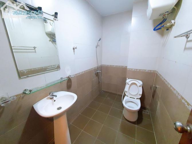 Bán nhà 4 tầng phố Thành Công, Ô tô đỗ cách 10m, Dt 40m Mt 4m giá 4 tỷ 500tr - 5