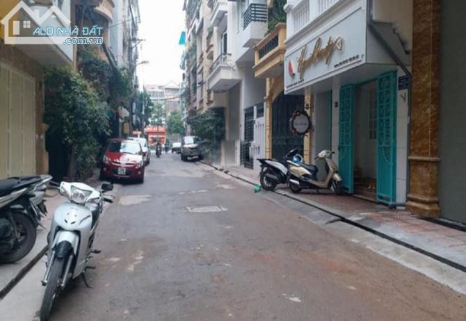 Phân Lô VIP Phố Vạn Phúc, Ô Tô, Vỉa Hè, DT 58m2, MT 5.6m, Giá 20.5 tỷ