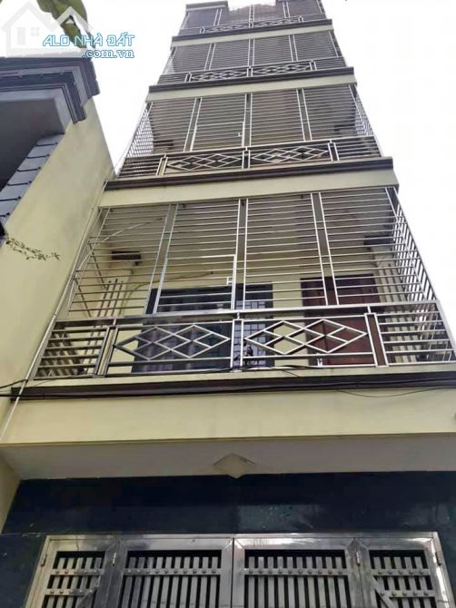 Bán Gấp nhà mặt ngõ đường Nguyễn Trãi, Taxi đõ cửa, Dt 35m x5 tầng,Ngõ thông, giá 3,6 tỷ - 1