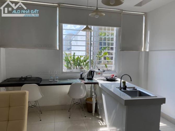 Hàng hiếm Quận 1, 160TR.M2, Nhà Trần Hưng Đạo 4X20, 440m2, thu nhập 70tr.tháng - 2