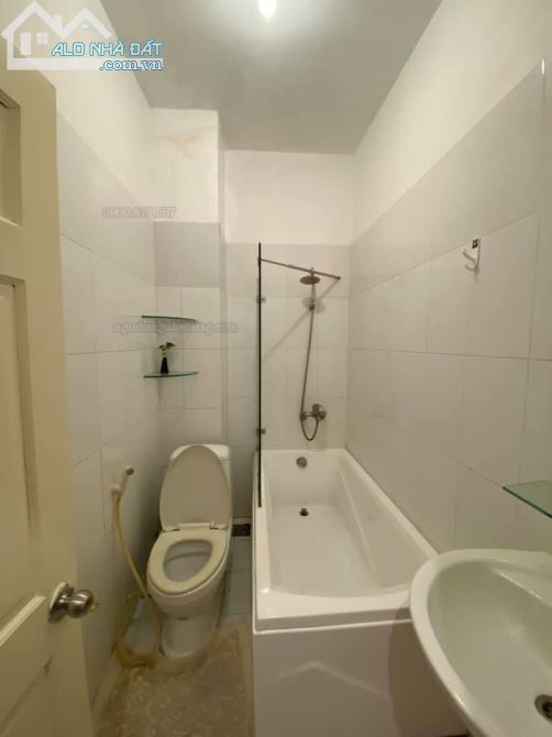 Hàng hiếm Quận 1, 160TR.M2, Nhà Trần Hưng Đạo 4X20, 440m2, thu nhập 70tr.tháng - 3