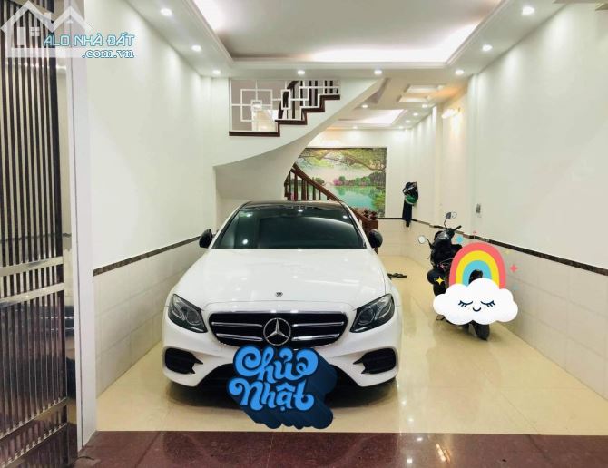 BÁN NHÀ TRẦN VỸ - 45M2*5T – NGÕ 6M – CÁCH MP 20M – KD VP – GIÁ 12.7 TỶ.