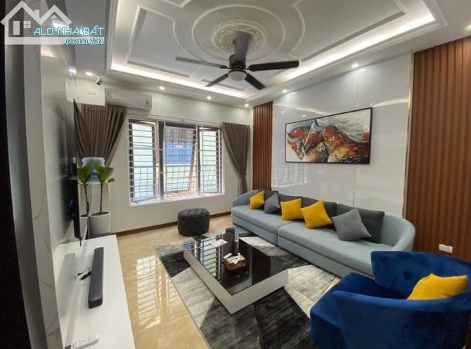 BÁN NHÀ TRẦN VỸ - 45M2*5T – NGÕ 6M – CÁCH MP 20M – KD VP – GIÁ 12.7 TỶ. - 1