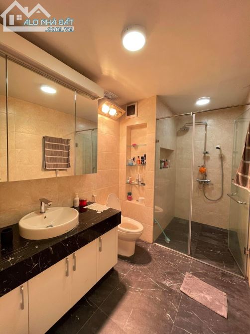 BÁN NHÀ LÔ GÓC HOÀNG HOA THÁM- Ô TÔ TRÁNH-DIỆN TÍCH 141M2, 7 TẦNG THANG MÁY_ GIÁ 20 TỶ - 2