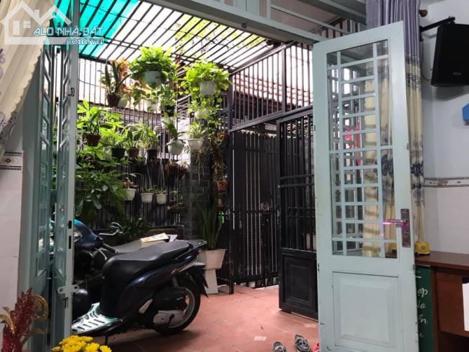 Bán gấp nhà 104m2, 3 tầng, Cách Mạng Tháng 8, Quận 10 giá 10 tỷ - 3