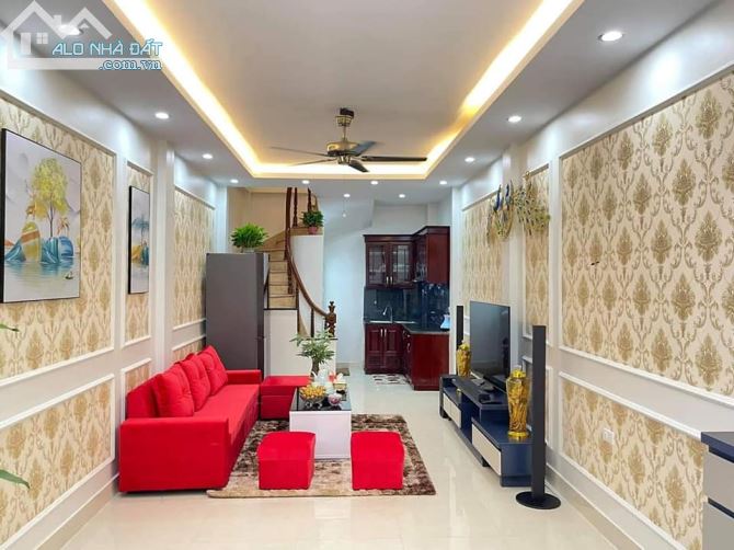 Bán nhà đường Giải Phóng, gần ĐH Bách Khoa 30m2 x5 tầng giá 3,9 tỷ - 1