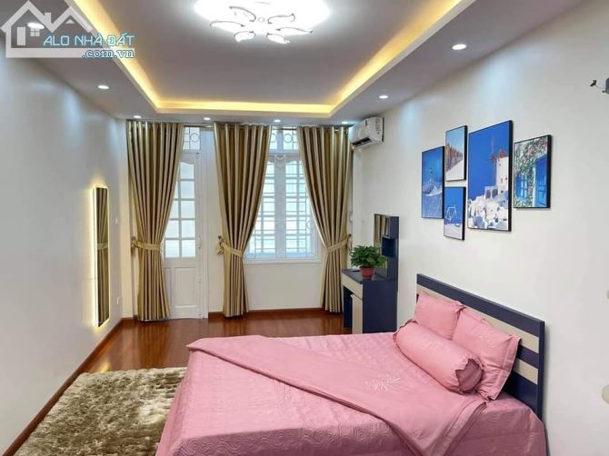 Bán nhà đường Giải Phóng, gần ĐH Bách Khoa 30m2 x5 tầng giá 3,9 tỷ - 2