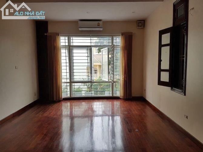 Bán nhà phố Lê Trọng Tấn, Gần ĐH Y Hà Nội, 32m2 x4 tầng, giá 3 tỷ 500tr - 2