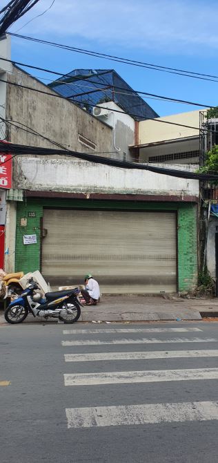 CHo thuê mặt bằng đường Tên Lửa 6x20 trống suốt đẹp gần đèn đỏ
