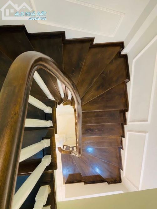 Bán nhà mặt ngõ Đường Láng, gần Ngã tư Sở Dt 43m2 x5 tầng, Mt 4m, giá 5,2 tỷ - 2