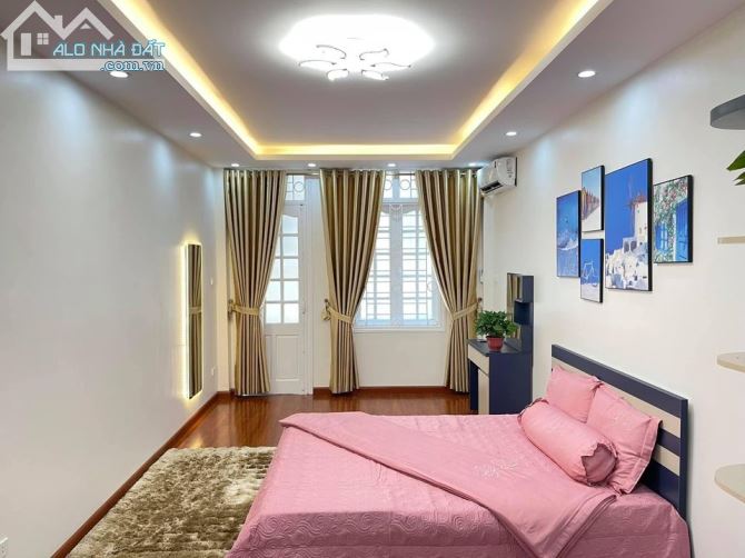 Bán nhà mặt ngõ Đường Láng, gần Ngã tư Sở Dt 43m2 x5 tầng, Mt 4m, giá 5,2 tỷ - 3