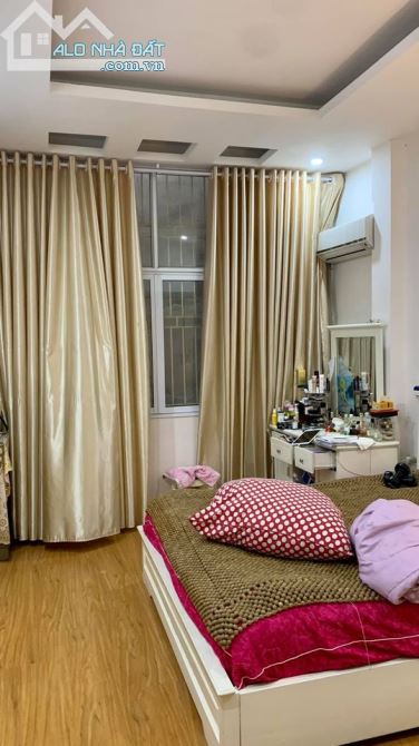 Bán nhà ngõ 1194 Đường Láng, gần ĐH GTVT 48m2 x5 tầng, Mt 4,5m giá 5,2 tỷ - 3