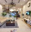 Bán nhà ngõ 1194 Đường Láng, gần ĐH GTVT 48m2 x5 tầng, Mt 4,5m giá 5,2 tỷ