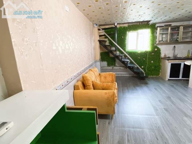 🌈 Bán nhà Pháo Đài Láng 7 tầng, DT 37m, giá 5.35 tỷ phù hợp từ KD cho đến ở - 2