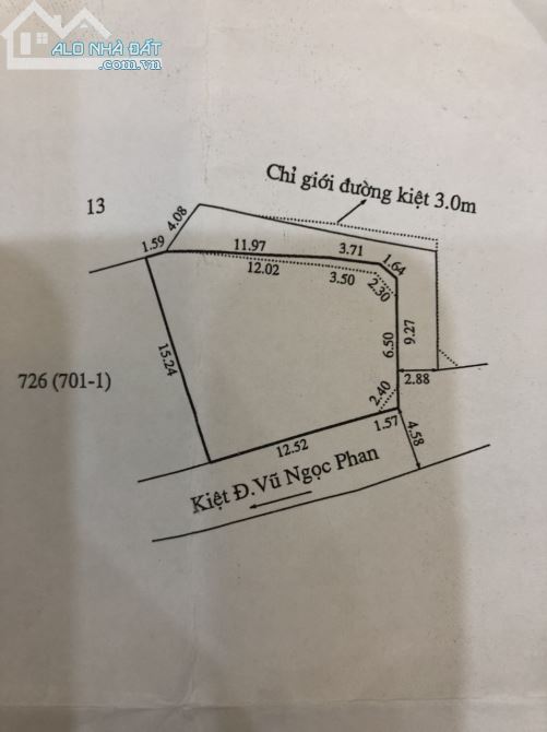 Đất kiệt ô tô Hoài Thanh thông ra Vũ Ngọc Phan, Thủy Xuân, TP Huế.