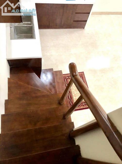 Bán nhà 4 tầng đường Hồ Ba Mẫu, 40m2 mặt tiền 4m, nhà đẹp ở luôn, giá 5 tỷ - 3