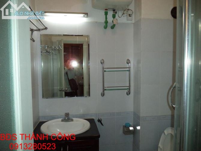 Cho thuê căn hộ chung cư thang máy cao cấp đủ đồ phố Thái Thịnh - 4
