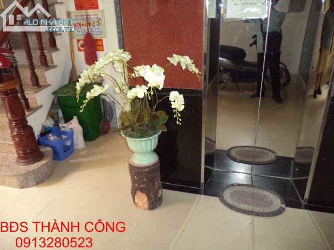 Cho thuê căn hộ chung cư thang máy cao cấp đủ đồ phố Thái Thịnh - 5