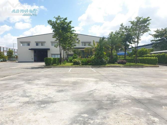 Cho thuê nhà xưởng 25.000m2 đường Tỉnh Lộ 10, Đức Hòa, Long An, gần nhiều KCN - 2