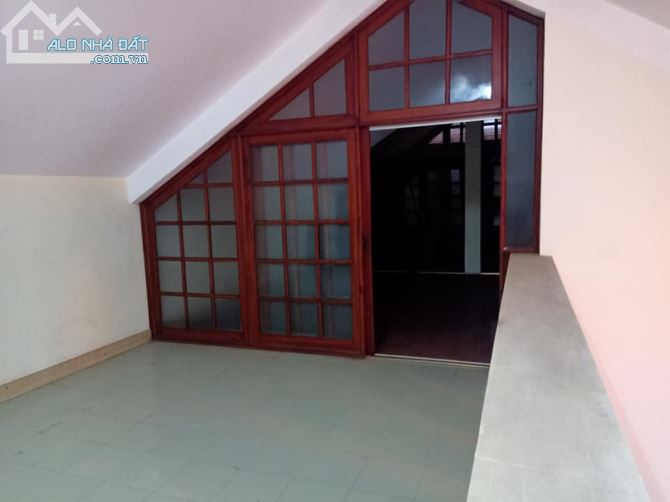BT NGUYỄN KHÁNH TOÀN, LÔ GÓC 2 MẶT NGÕ, 70M RA PHỐ, GARA ÔTÔ- 153M2, MT 8.5M - GIÁ 17.5 TỶ - 5