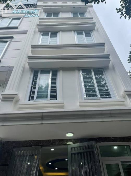 Bán nhà 5 tầng Ô tô đõ cửa phố Trương Định, Dt 52m2 Đầy đủ nội thất, giá 7,8 tỷ - 1