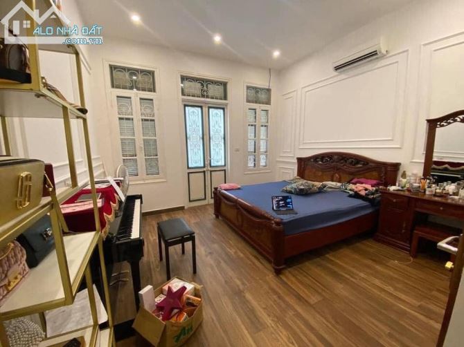 Bán nhà mặt ngõ Ô tô đõ cửa đường Trương Định, Dt 50m2 x5 tầng Mt 4,5m, giá 7,5 tỷ - 4