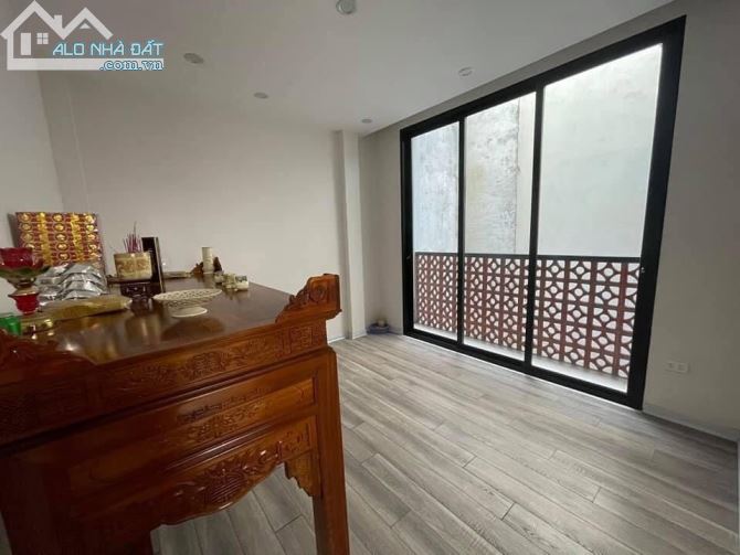 Bán nhà mặt ngõ Ô tô đõ cửa đường Trương Định, Dt 50m2 x5 tầng Mt 4,5m, giá 7,5 tỷ - 5