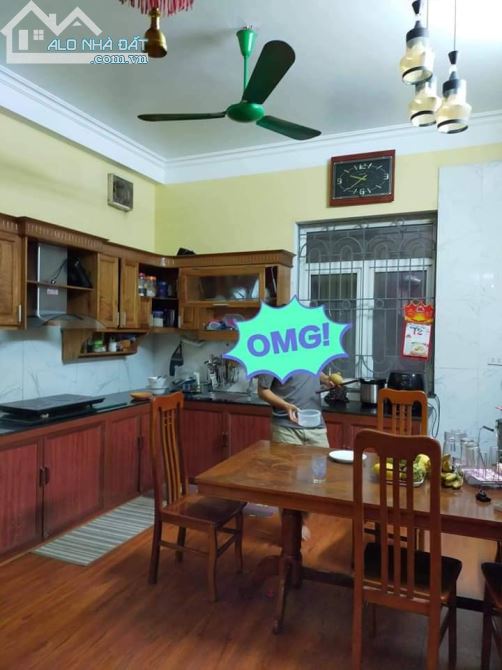 Bán nhà mặt ngõ phố Hoa Lư, Dt 45m2 x5 tầng Mt 4m, giá 7,9 tỷ Ô tô đõ cửa - 1