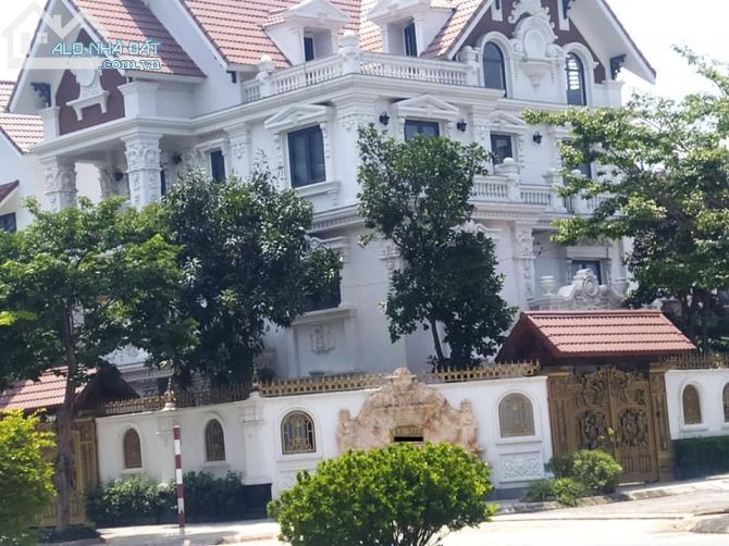 BÁN BIỆT THỰ VƯỜN ĐÀO - ĐẲNG CẤP KHÔNG GIAN SỐNG - VIEW HỒ TÂY SÁT LOTTE, 186M2, MT15.5M - 1