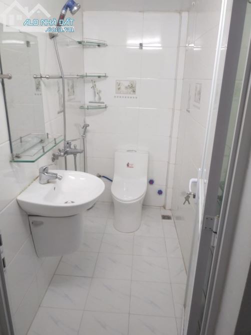 Nhà Đẹp Vào ở Luôn Phố Khương Trung, Q Thanh Xuân 36mx 5 tầng chỉ 3.65 tỷ - 2