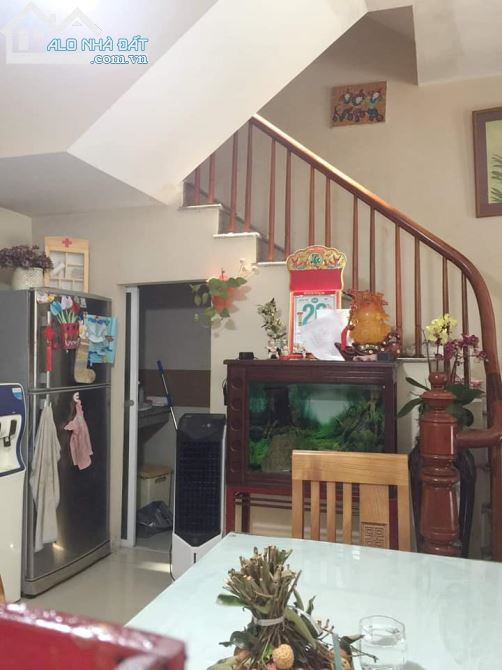 Đàm Quang Trung 33m, 5 tầng,mt 3.5m, 3.1 tỷ. +đối diện aeon TTTM lớn nhất việt nam +gần sâ - 1