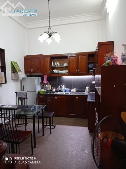 Bán nhà 4 tầng phố Pháo Đài Láng, diện tích 35m2 Mt 3,6m, giá 3 tỷ 900tr - 1