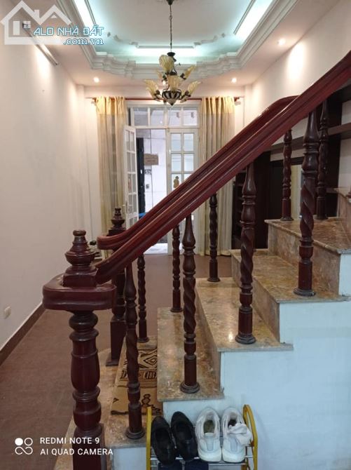 Bán nhà 4 tầng phố Pháo Đài Láng, diện tích 35m2 Mt 3,6m, giá 3 tỷ 900tr - 2