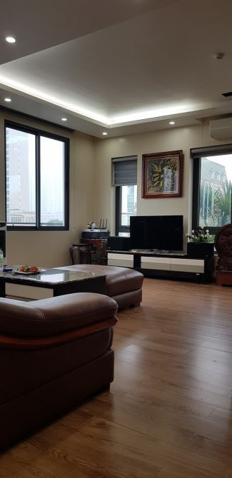 Bán tòa nhà CHDV Phố Nghĩa Tân - Hoàng Quốc Việt - Cầu Giấy.Lô góc,140m2,8 tầng,thang máy - 2