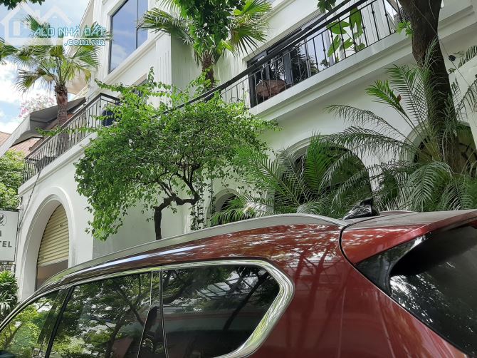 Cần bán biệt thự H2 Khu đô thị Yên Hoà - Trung Yên, phố Trần Kim Xuyến, Cầu Giấy.