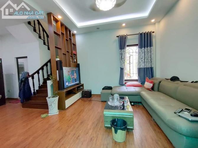 LÂM DU 66M, 3 TẦNG, MT 7,6M, 4,28 TỶ. NHÀ TỰ XÂY - FULL NỘI THẤT 600 TRIỆU - 50M RA PHỐ LÂ - 1