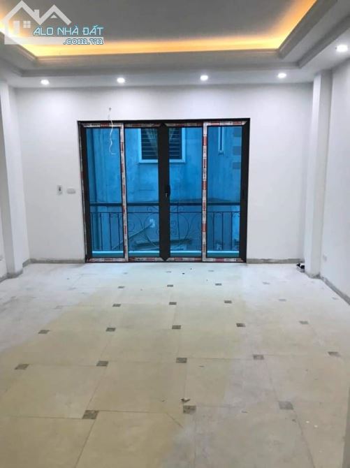 TRƯỜNG LÂM 75M, 5 TẦNG, MT 4,5M, 6,1 TỶ, NHÀ MỚI KOONG - GARA ÔTÔ  - THANG MÁY - NỘI THẤT - 4