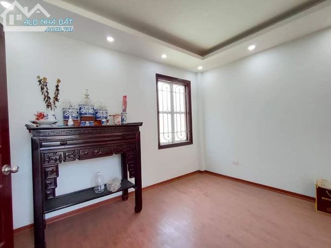 LÂM DU 66M, 3 TẦNG, MT 7,6M, 4,28 TỶ. NHÀ TỰ XÂY - FULL NỘI THẤT 600 TRIỆU - 50M RA PHỐ LÂ - 5