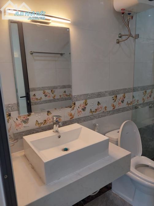 Nhà bán Phố Cầu Gỗ 285 m2, ô tô vào nhà, kinh doanh được các mặt hàng cao cấp. - 1