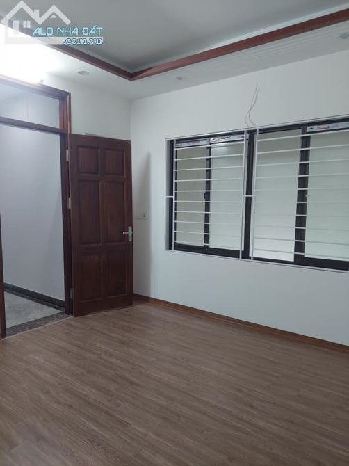 Nhà bán Phố Bà Triệu 282 m2, ô tô vào nhà, kinh doanh được các mặt hàng cao cấp. - 1