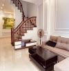 Bán nhà ngõ 202 đường cổ linh, Phố Trạm 40m, 4 tầng, mt 4 m, 3,1 tỷ.
