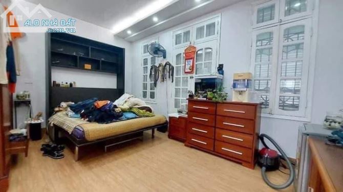 Bán nhà siêu hiếm Trần Hữu Tước, DT 35m, MT 7m, cực tiện đi lại - 2