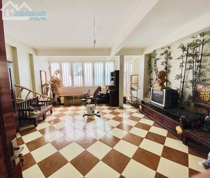 Biệt thư, liền kề KĐT Trung Hòa, Thang máy, 2 thoáng trước sau 100m2 hơn 25 tỷ - 2