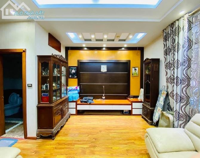 Biệt thư, liền kề KĐT Trung Hòa, Thang máy, 2 thoáng trước sau 100m2 hơn 25 tỷ - 3