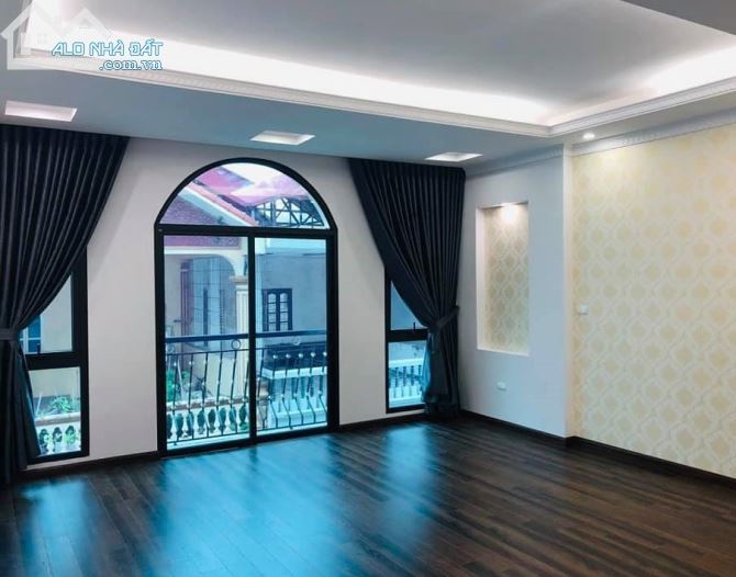 Bán nhà phố TRần Quốc Hoàn, 60m2, 7T Thang Máy, KD, ÔTÔ, cách MP 20m, giá 15.3 tỷ - 2