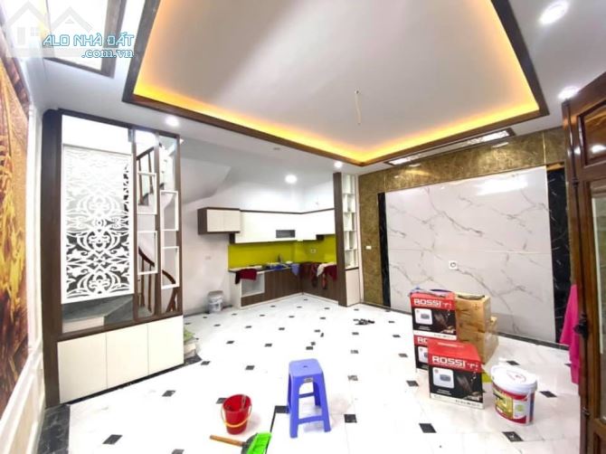 NHÀ SIÊU ĐẸP - VỊ TRÍ KD ĐỈNH - 57M2 5T TRẦN DUY HƯNG - 3