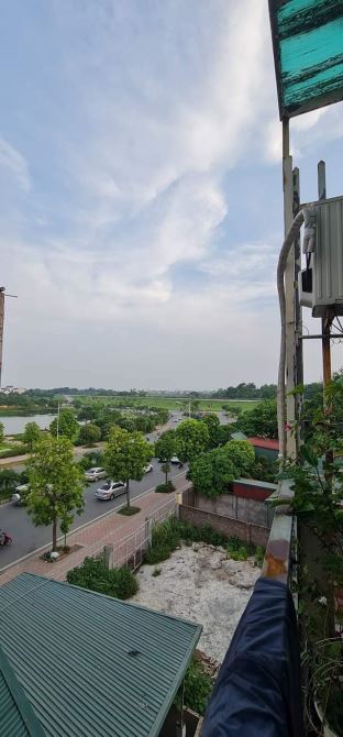 Hồng Tiến, Long Biên, Ô TÔ + KD: 50m, 4 tầng, mt 4.4m, 4.5 tỷ - 4