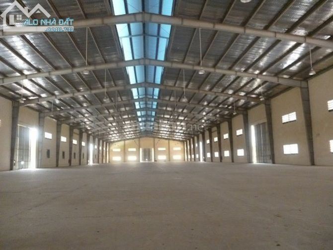 Cần cho thuê 3000m2 kho tiêu chuẩn tại Sài Đồng , Long Biên , phù hợp mọi mô hình .